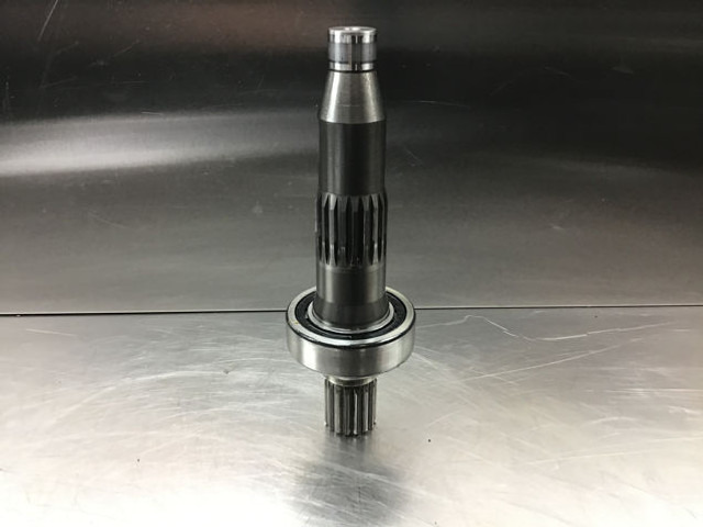 Liebherr Drive Shaft - نصف رمح: صورة 1 Liebherr Drive Shaft - نصف رمح: صورة 1