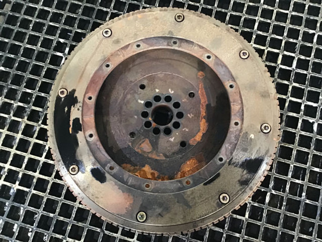 Liebherr Flywheel - الحدافة: صورة 1 Liebherr Flywheel - الحدافة: صورة 1