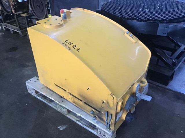 خزان الوقود Liebherr Fueltank: صورة 6