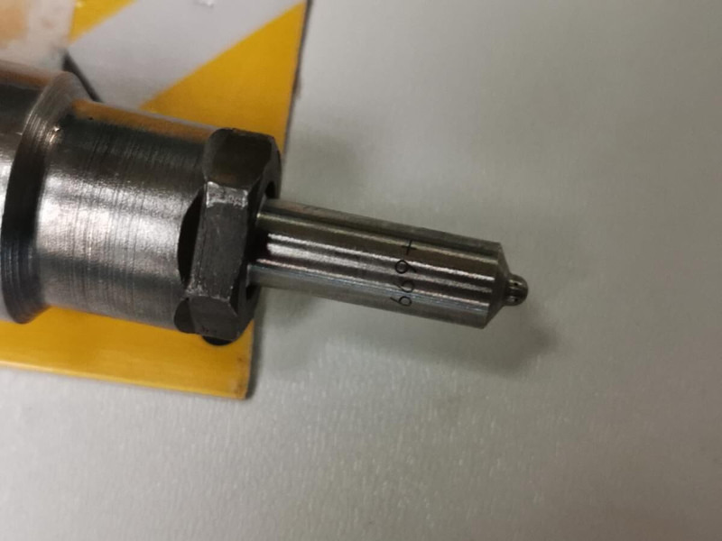 Liebherr Injection Nozzle 669 A2 gerev - فلتر الوقود: صورة 3 Liebherr Injection Nozzle 669 A2 gerev - فلتر الوقود: صورة 3