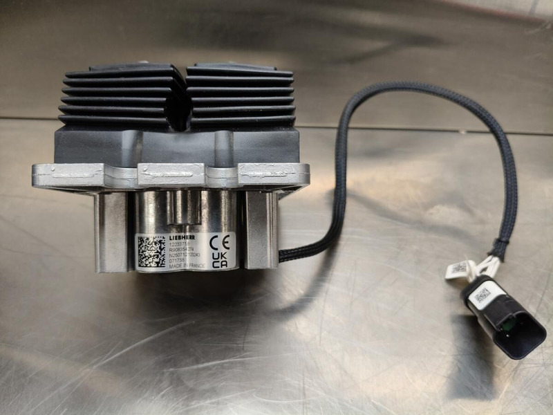 Liebherr R922 / R924 / R934 / R926 - النظام الكهربائي: صورة 2 Liebherr R922 / R924 / R934 / R926 - النظام الكهربائي: صورة 2