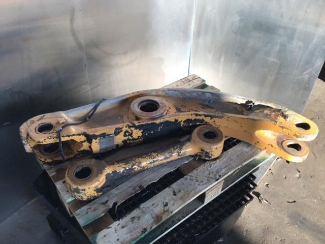 Liebherr Shift Lever - عتلة تبديل السرعة: صورة 4 Liebherr Shift Lever - عتلة تبديل السرعة: صورة 4