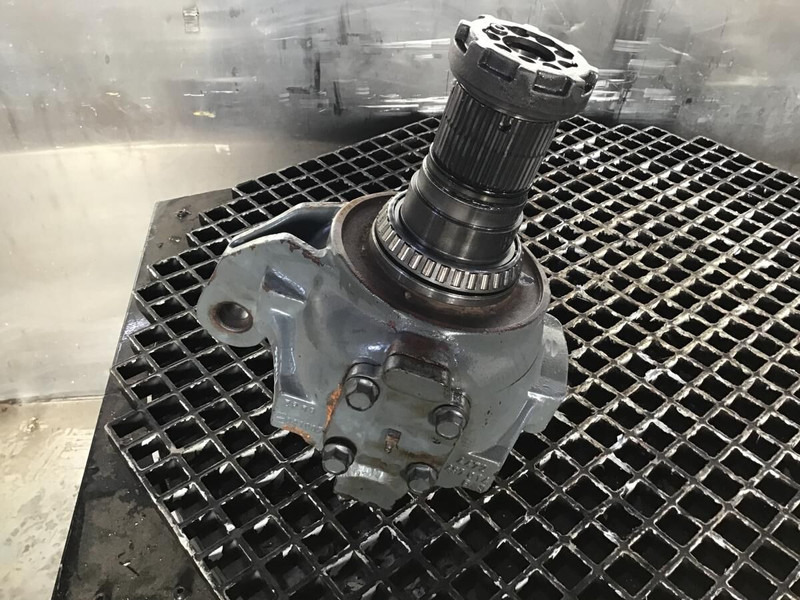 Liebherr Steering House Left - مفصل التوجيه: صورة 2 Liebherr Steering House Left - مفصل التوجيه: صورة 2