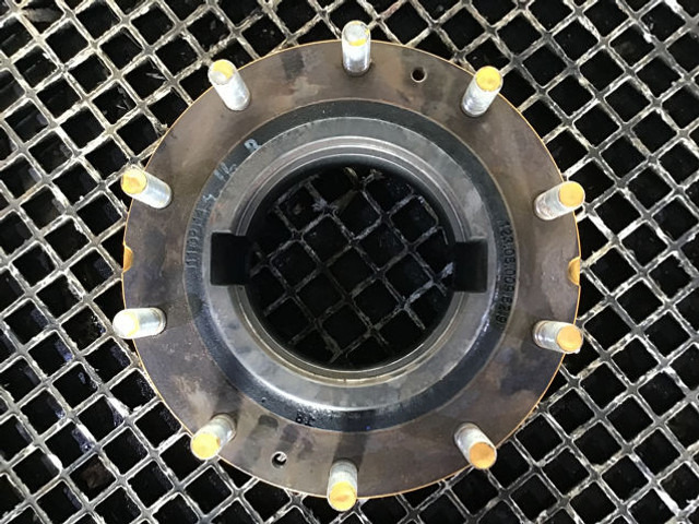 Liebherr Wheel Hub - محور: صورة 4 Liebherr Wheel Hub - محور: صورة 4
