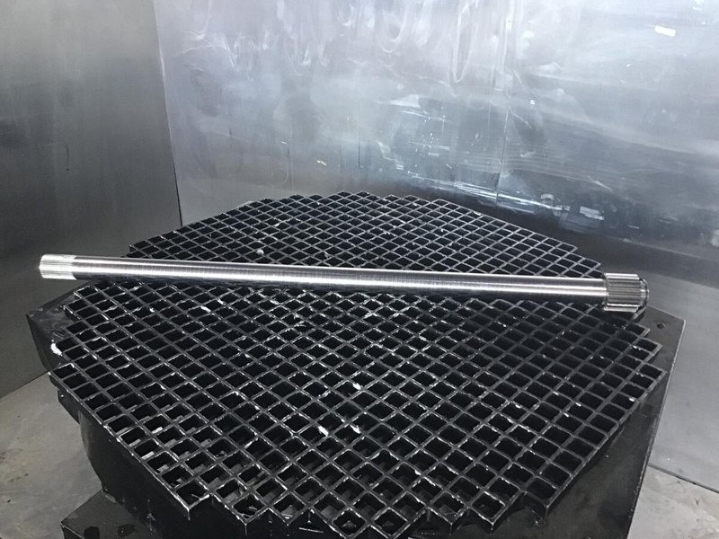 Liebherr - نصف رمح: صورة 2 Liebherr - نصف رمح: صورة 2