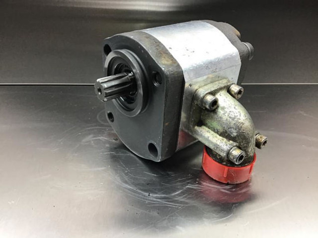 Rexroth Gear Pump - مضخة هيدروليكية: صورة 1 Rexroth Gear Pump - مضخة هيدروليكية: صورة 1