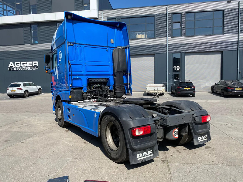DAF XF 106.480 SSC / Full spoilers / Retarder / Stand Airco / Hydraulic - مقطورة السحب: صورة 4 DAF XF 106.480 SSC / Full spoilers / Retarder / Stand Airco / Hydraulic - مقطورة السحب: صورة 4