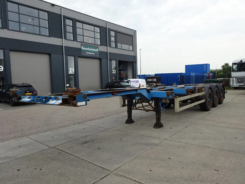 Renders Container chassis / Mercedes + Disc / 1x Lift Axle / 1x Extendable - ناقل حاوية/ نصف مقطورة بحاوية: صورة 4 Renders Container chassis / Mercedes + Disc / 1x Lift Axle / 1x Extendable - ناقل حاوية/ نصف مقطورة بحاوية: صورة 4