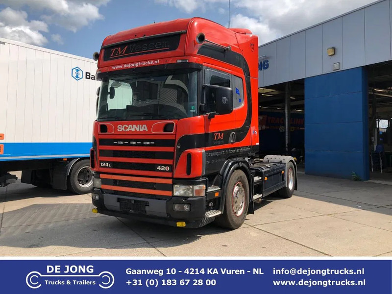 Scania R124-420 / Semi-Automatic / Euro 3 - مقطورة السحب: صورة 1 Scania R124-420 / Semi-Automatic / Euro 3 - مقطورة السحب: صورة 1