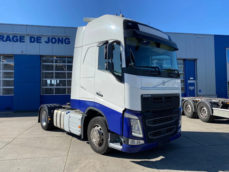 Volvo FH 13.500 Globetrotter XL / I-Park Cool / 2x Tank / Euro 6D - مقطورة السحب: صورة 3 Volvo FH 13.500 Globetrotter XL / I-Park Cool / 2x Tank / Euro 6D - مقطورة السحب: صورة 3