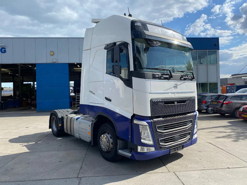 Volvo FH 13.500 Globetrotter XL / I-Park Cool / 2x Tank / Euro 6D - مقطورة السحب: صورة 3 Volvo FH 13.500 Globetrotter XL / I-Park Cool / 2x Tank / Euro 6D - مقطورة السحب: صورة 3