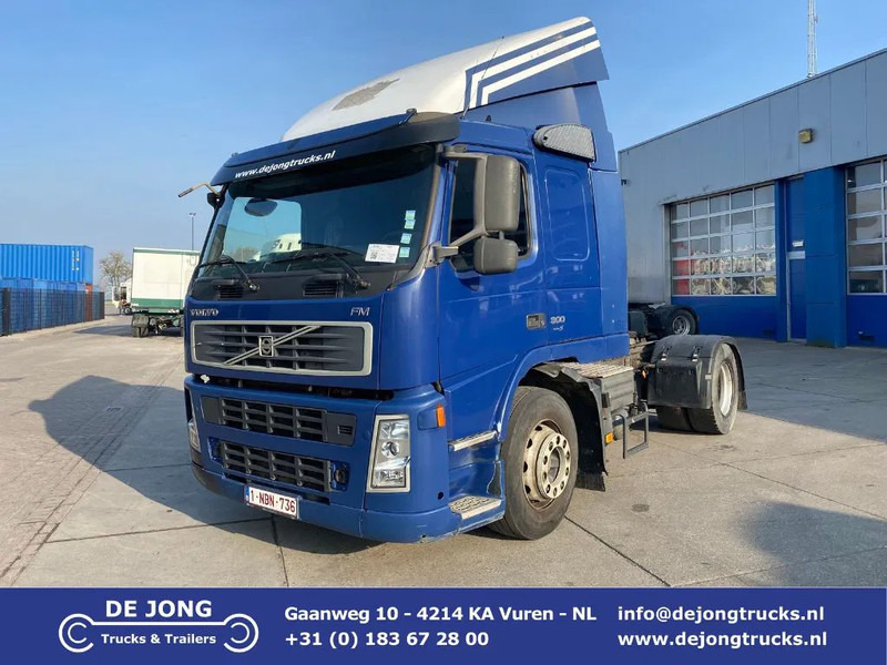 Volvo FM 300 / Euro 5 / Automatic - مقطورة السحب: صورة 1 Volvo FM 300 / Euro 5 / Automatic - مقطورة السحب: صورة 1