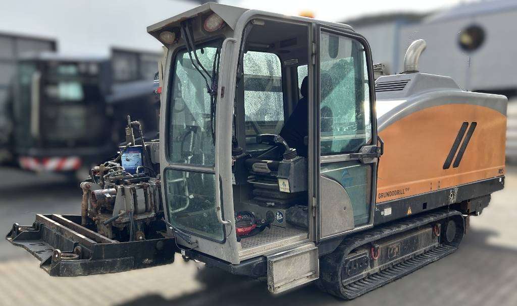 Tracto-Technik Grundodrill 15XP - ماكينة حفر التجاويف الاتجاهية: صورة 1 Tracto-Technik Grundodrill 15XP - ماكينة حفر التجاويف الاتجاهية: صورة 1