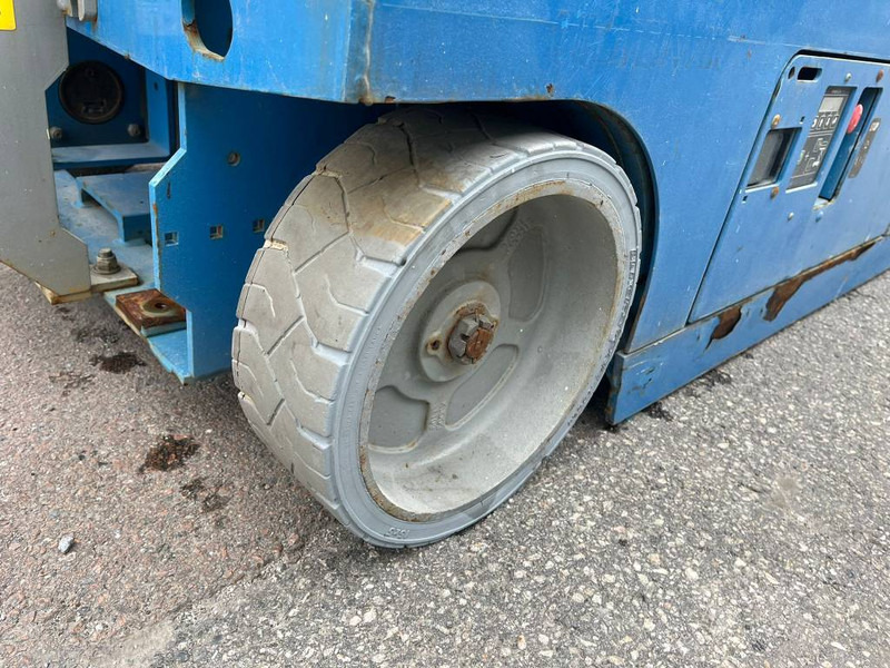 مرفاع مقصي Genie GS 2646: صورة 19 مرفاع مقصي Genie GS 2646: صورة 19