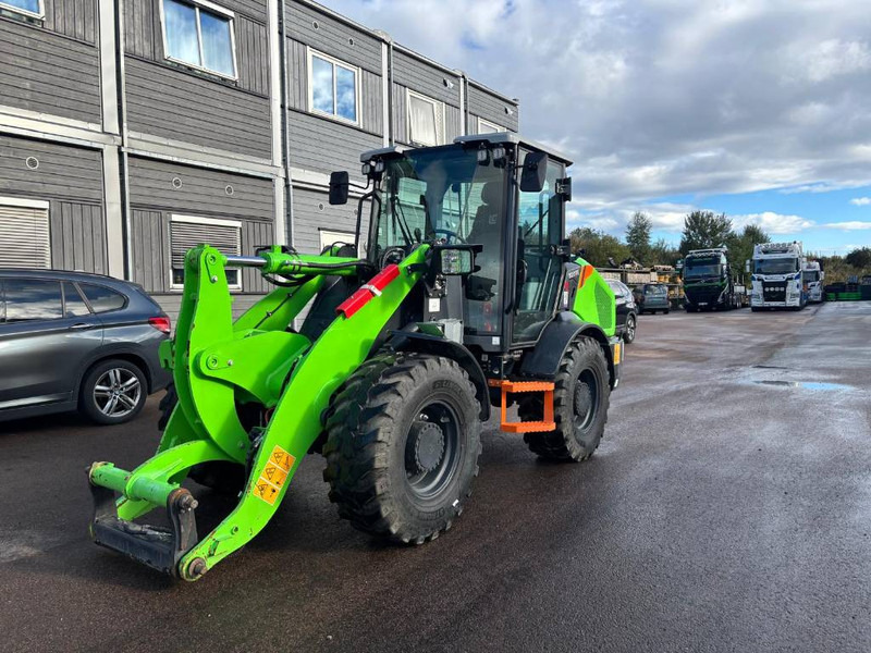 LIUGONG 820 TE Electric - اللودر بعجل: صورة 1 LIUGONG 820 TE Electric - اللودر بعجل: صورة 1
