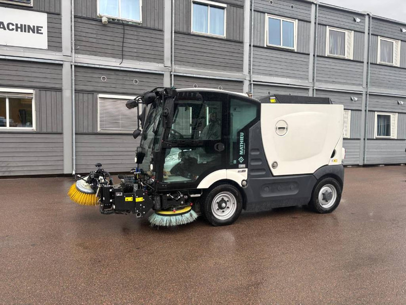 Mathieu MS-210 Azura Flex Street Sweeper - سياره كنس شوارع: صورة 1 Mathieu MS-210 Azura Flex Street Sweeper - سياره كنس شوارع: صورة 1