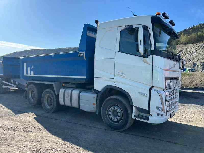 SOLD ! Volvo FH 540 6x4 + Maur trippelkjerre - شاحنة قلاب: صورة 5 SOLD ! Volvo FH 540 6x4 + Maur trippelkjerre - شاحنة قلاب: صورة 5