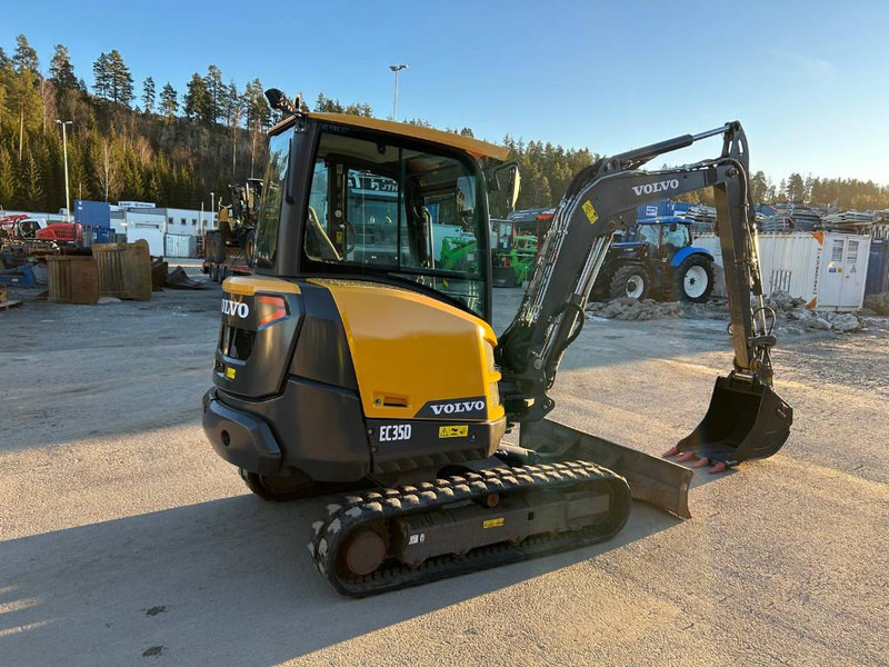 Volvo EC 35 D - حفار صغير: صورة 3 Volvo EC 35 D - حفار صغير: صورة 3