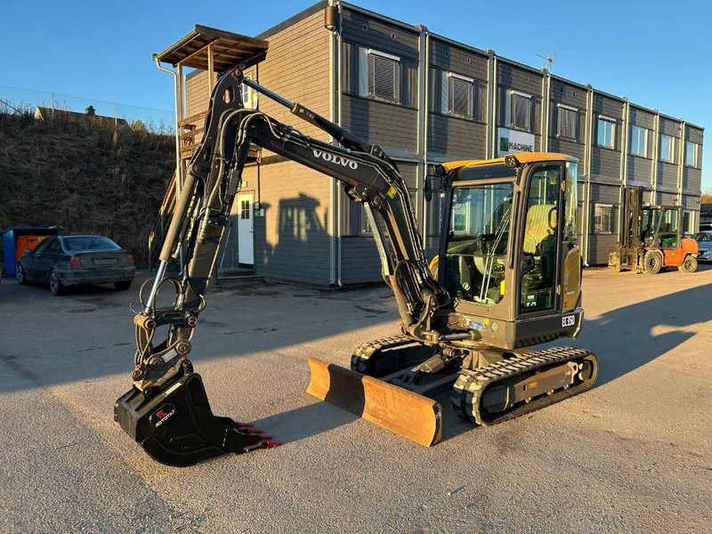 Volvo EC 35 D - حفار صغير: صورة 1 Volvo EC 35 D - حفار صغير: صورة 1