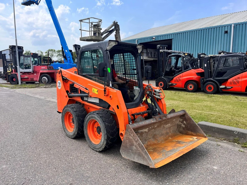 Bobcat S450 - شيول صغير: صورة 1 Bobcat S450 - شيول صغير: صورة 1