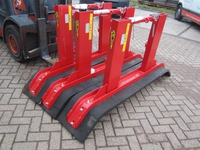 Diversen Sneeuwploeg/ Sneeuwschuiver WIFO MS210-H - كاسحة ثلوج: صورة 1 Diversen Sneeuwploeg/ Sneeuwschuiver WIFO MS210-H - كاسحة ثلوج: صورة 1