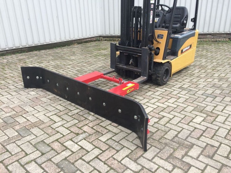 Diversen Sneeuwploeg/ Sneeuwschuiver WIFO MS210-H - كاسحة ثلوج: صورة 2 Diversen Sneeuwploeg/ Sneeuwschuiver WIFO MS210-H - كاسحة ثلوج: صورة 2