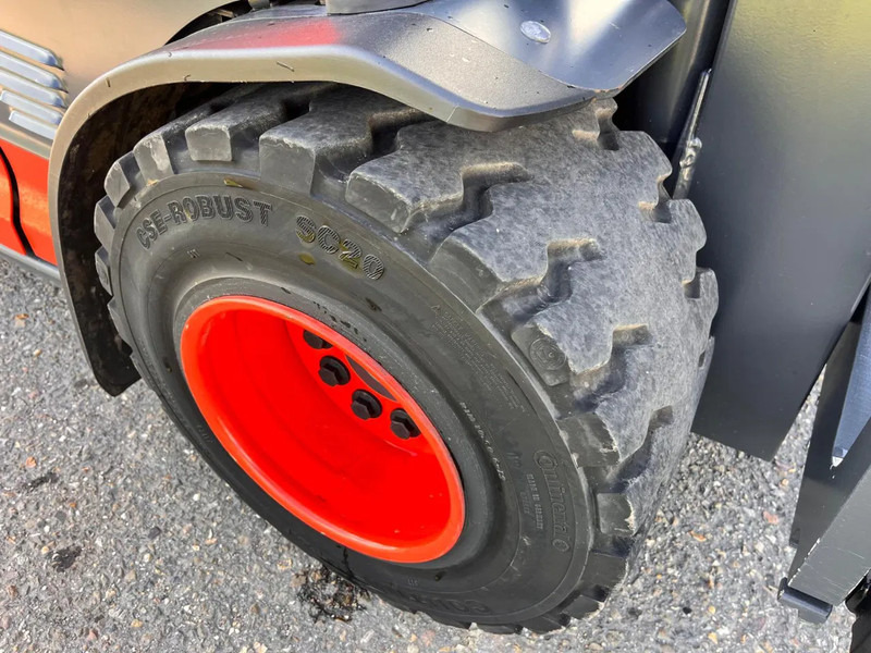 رافعة شوكية كهربائية Linde E35HL-01: صورة 9 رافعة شوكية كهربائية Linde E35HL-01: صورة 9