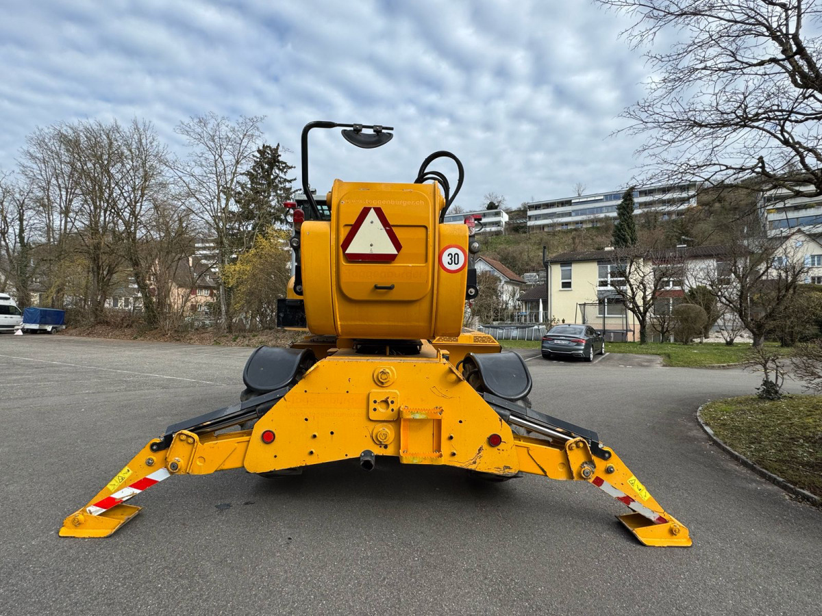 GENIE GTH 4018 SR/Roto - آلة رفع ونقل تلسكوبية: صورة 5 GENIE GTH 4018 SR/Roto - آلة رفع ونقل تلسكوبية: صورة 5