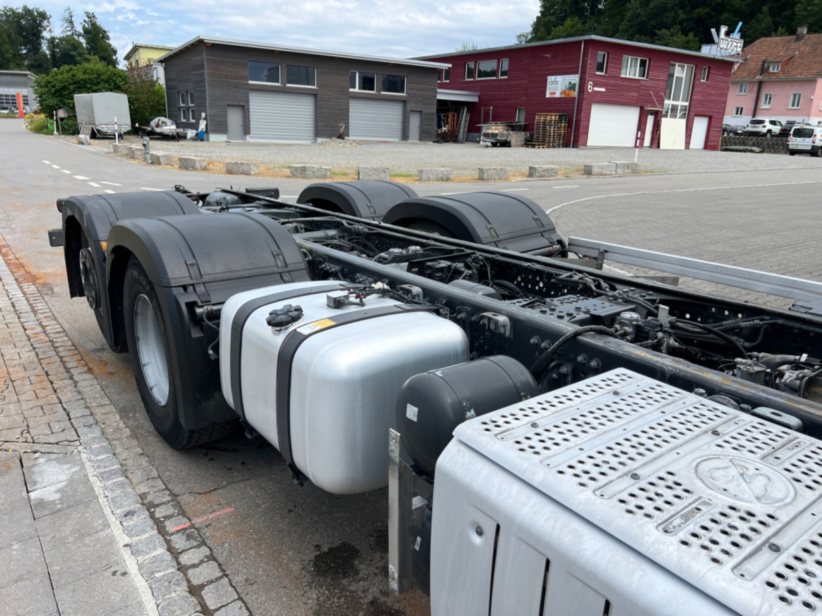 شاحنة بهيكل معدني للمقصورة MERCEDES Actros 2543 6x2: صورة 7