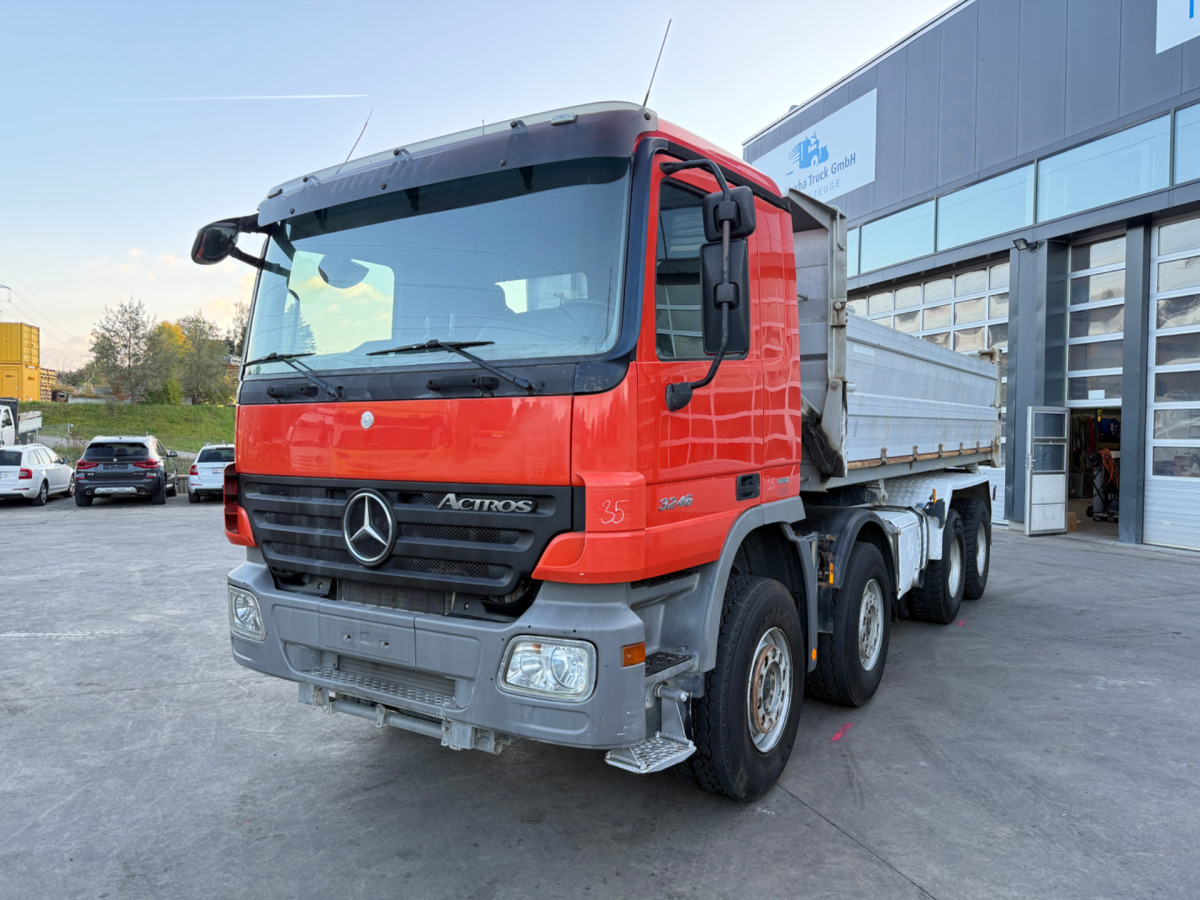 MERCEDES Actros 3246 8x4 E5 Meiller 3S - شاحنة قلاب: صورة 2 MERCEDES Actros 3246 8x4 E5 Meiller 3S - شاحنة قلاب: صورة 2