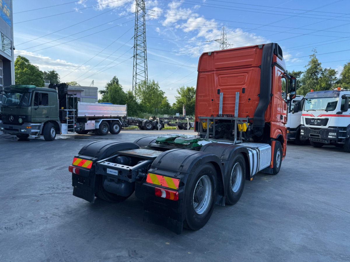 MERCEDES Actros 3358 6x4 120T - رأس تريلا: صورة 5 MERCEDES Actros 3358 6x4 120T - رأس تريلا: صورة 5
