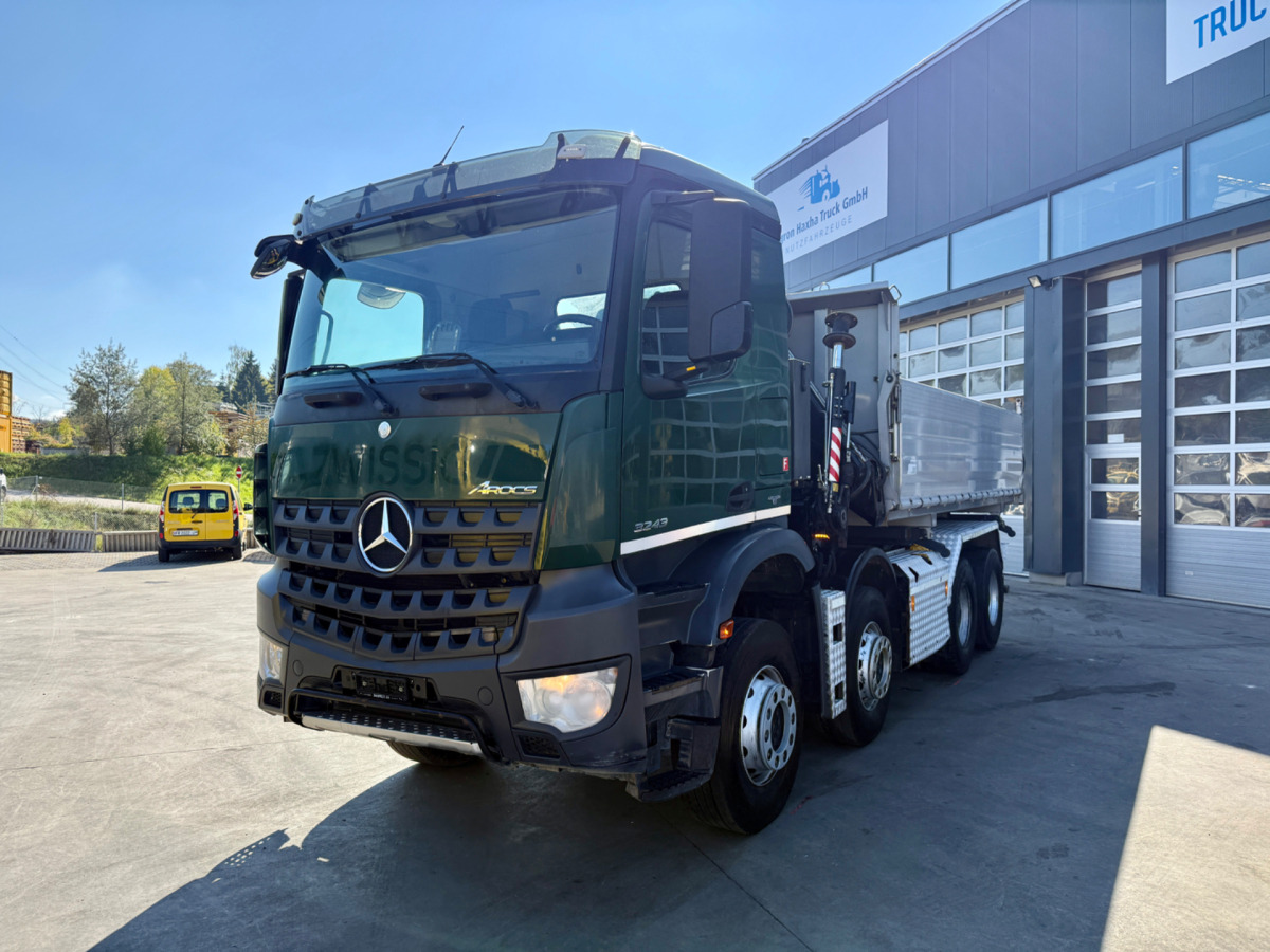 MERCEDES Arocs 3242 8x4 Hiab 166-4 - شاحنة قلاب, شاحنة كرين: صورة 2 MERCEDES Arocs 3242 8x4 Hiab 166-4 - شاحنة قلاب, شاحنة كرين: صورة 2