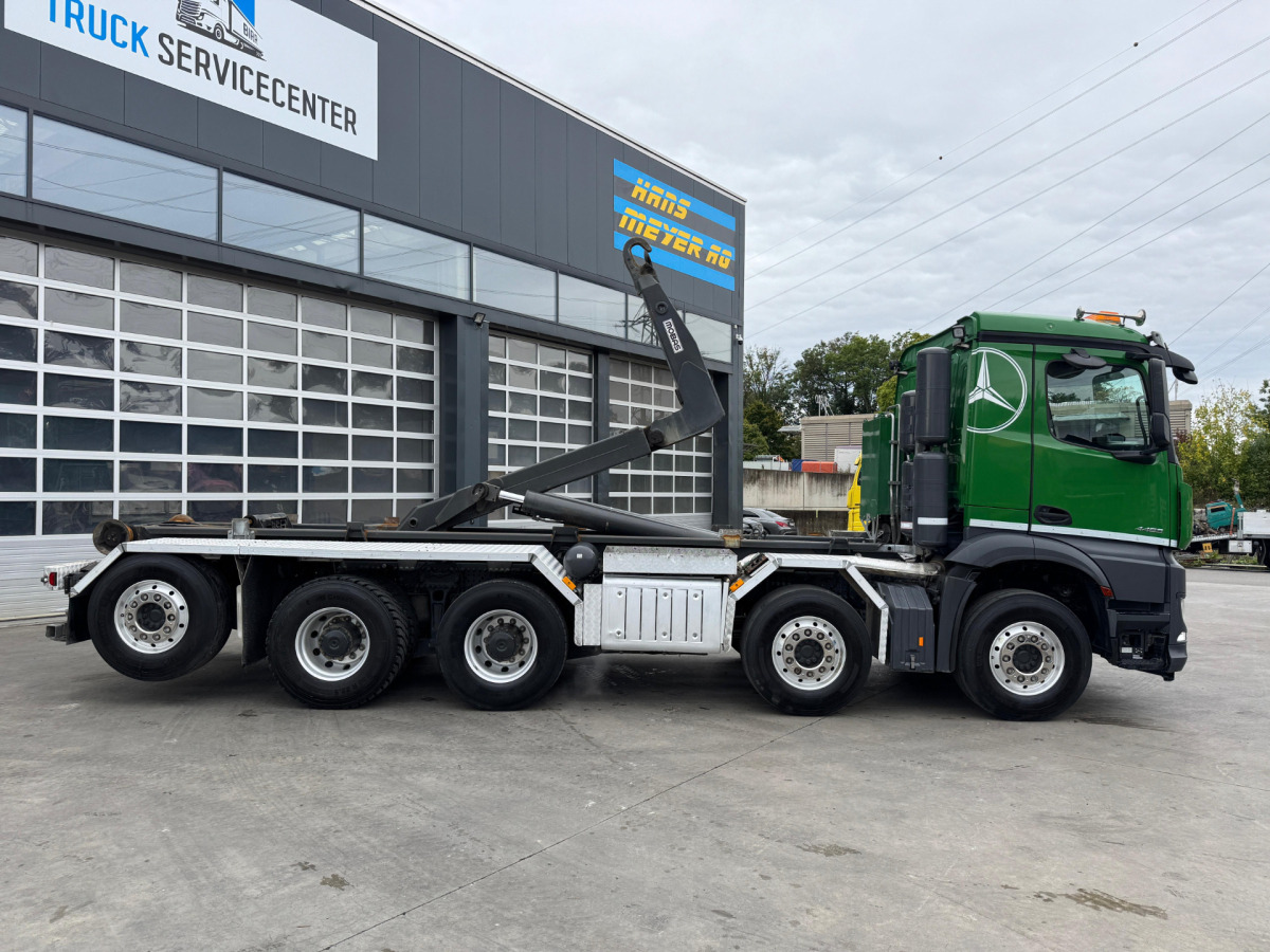 MERCEDES Arocs 4453 10x4 Mobas - شاحنة برافعة خطافية: صورة 4 MERCEDES Arocs 4453 10x4 Mobas - شاحنة برافعة خطافية: صورة 4