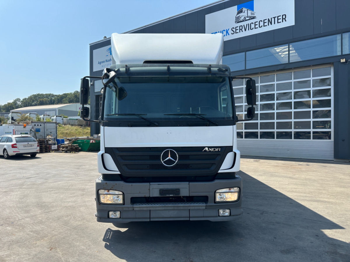 MERCEDES Axor 1833 4x2 Carrier Supra 850 Tiefkühler - شاحنة ذات مبرد: صورة 2 MERCEDES Axor 1833 4x2 Carrier Supra 850 Tiefkühler - شاحنة ذات مبرد: صورة 2