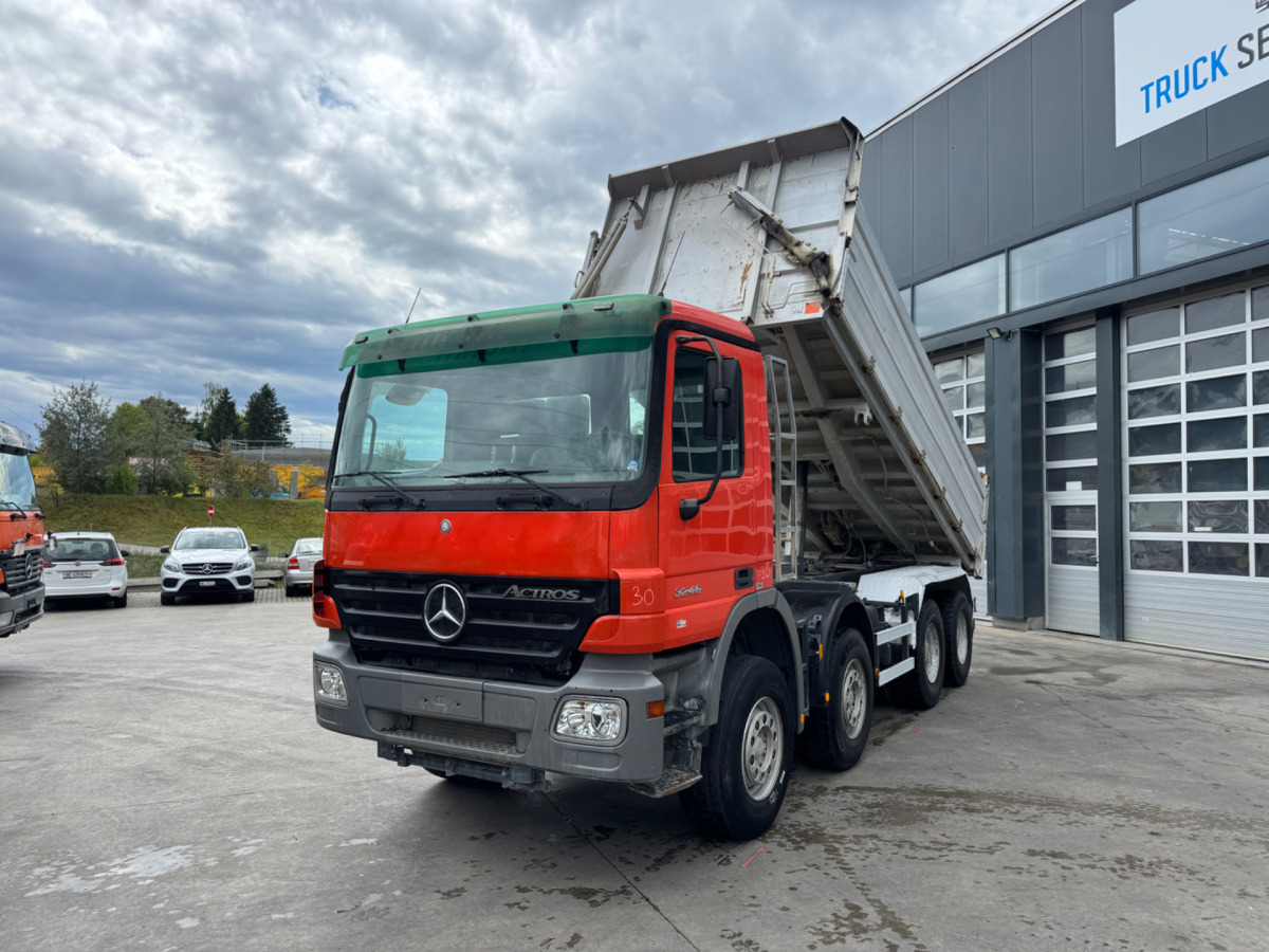 MERCEDES BENZ ACTROS 3246 C9792 - شاحنة قلاب: صورة 1 MERCEDES BENZ ACTROS 3246 C9792 - شاحنة قلاب: صورة 1