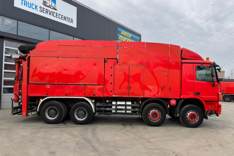 Mercedes-Benz Actros 4144 8x4 MTS Saugbagger - فراغ شاحنة: صورة 4 Mercedes-Benz Actros 4144 8x4 MTS Saugbagger - فراغ شاحنة: صورة 4