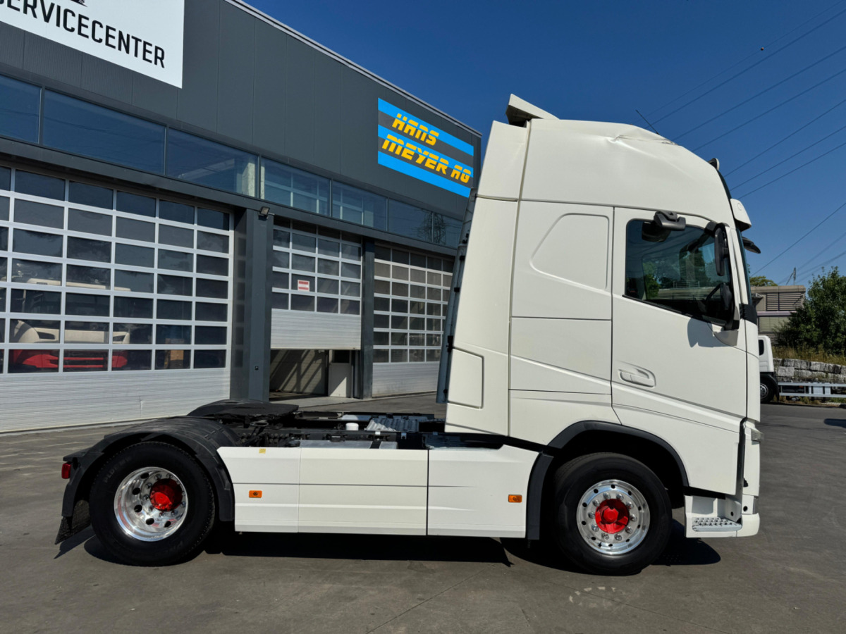 VOLVO FH-460 4x2 XXL - مقطورة السحب: صورة 4 VOLVO FH-460 4x2 XXL - مقطورة السحب: صورة 4