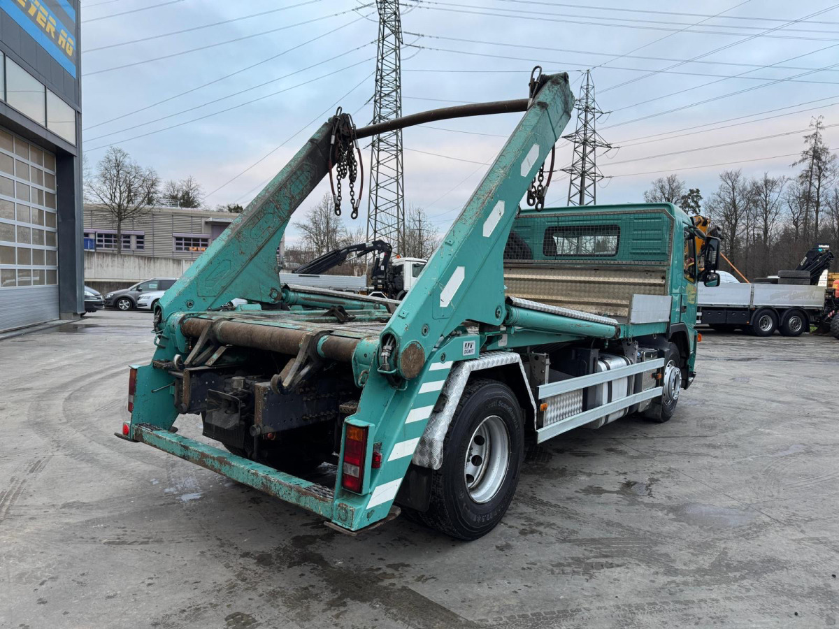 VOLVO FM-400 4x2 UT GIGANT 18T - شاحنة لودر انزلاقي: صورة 5 VOLVO FM-400 4x2 UT GIGANT 18T - شاحنة لودر انزلاقي: صورة 5