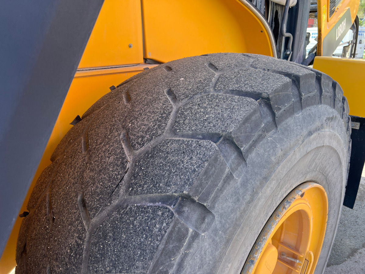 VOLVO L180H - اللودر بعجل: صورة 3 VOLVO L180H - اللودر بعجل: صورة 3