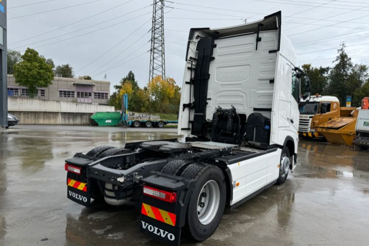 Volvo FH-460 4x2 Retarder C1340 - مقطورة السحب: صورة 5 Volvo FH-460 4x2 Retarder C1340 - مقطورة السحب: صورة 5