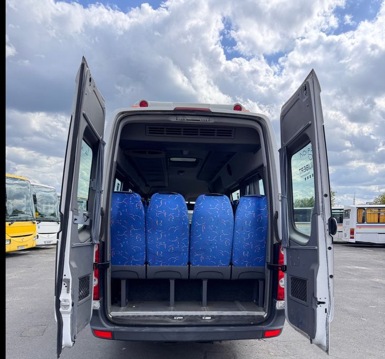 تأجير  Volkswagen Crafter / KLIMATYZACJA / 23 miejsca / 128000km przebieg !!/ Cena:139000 zł netto Volkswagen Crafter / KLIMATYZACJA / 23 miejsca / 128000km przebieg !!/ Cena:139000 zł netto: صورة 9