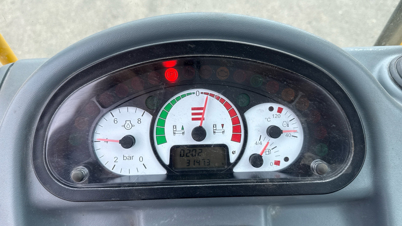 شاحنة بلودر جانبي BAUMANN GX55: صورة 6 شاحنة بلودر جانبي BAUMANN GX55: صورة 6