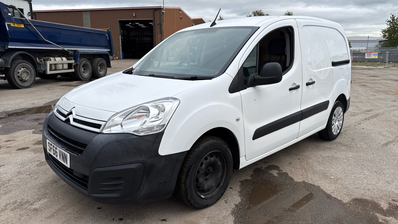 Citroen Berlingo 625 1.6 BlueHDi 75ps - فان المدمجة: صورة 2 Citroen Berlingo 625 1.6 BlueHDi 75ps - فان المدمجة: صورة 2