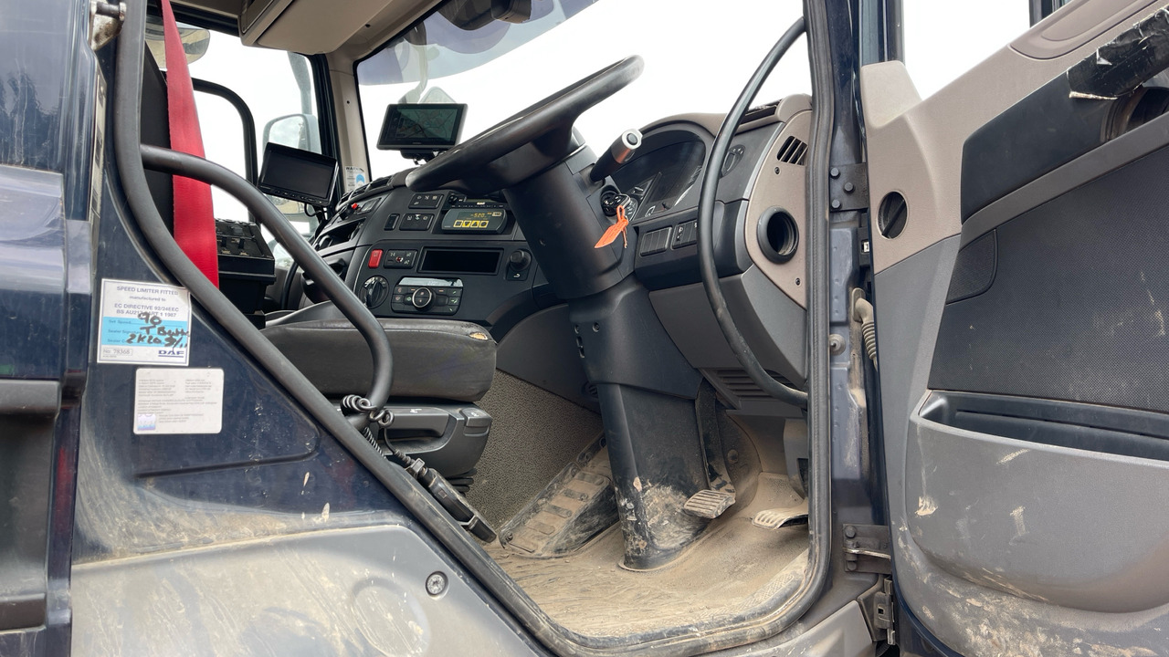 DAF CF 480 - شاحنة برافعة خطافية: صورة 5 DAF CF 480 - شاحنة برافعة خطافية: صورة 5