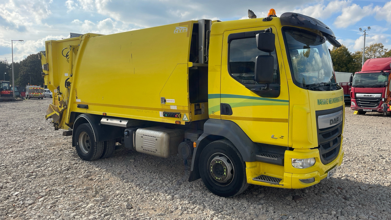 DAF LF 220 - شاحنة قمامة: صورة 1 DAF LF 220 - شاحنة قمامة: صورة 1