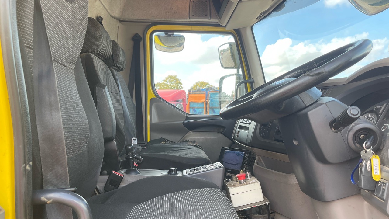 DAF LF 220 - شاحنة قمامة: صورة 5 DAF LF 220 - شاحنة قمامة: صورة 5