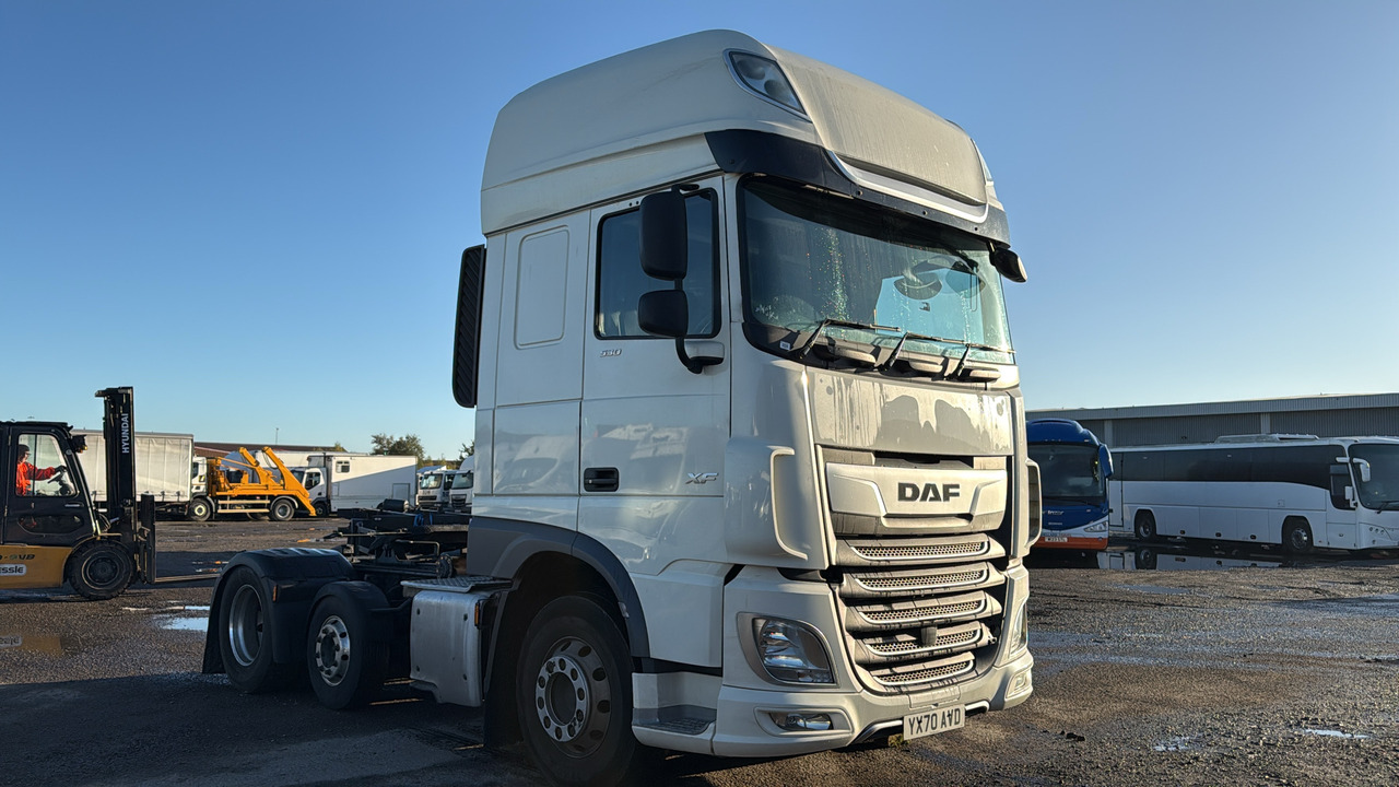 DAF XF 530 - رأس تريلا: صورة 1 DAF XF 530 - رأس تريلا: صورة 1