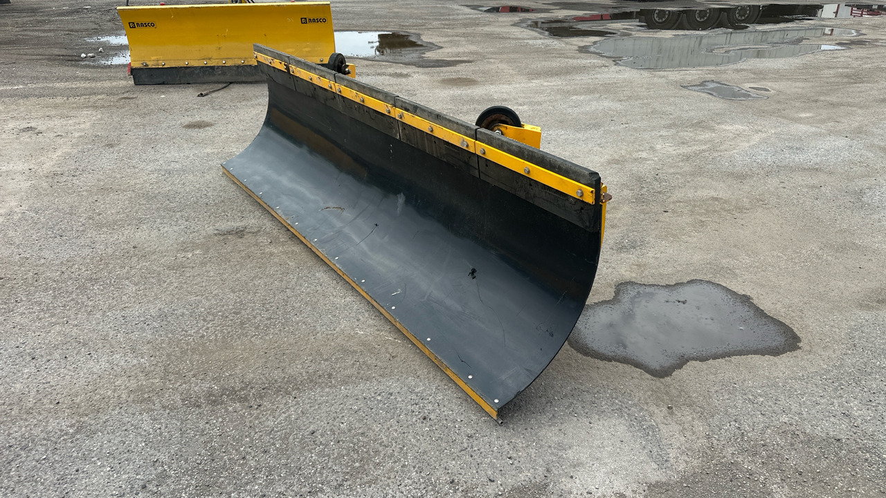 ECON SNOW PLOUGH - معدات الانشاءات: صورة 2 ECON SNOW PLOUGH - معدات الانشاءات: صورة 2