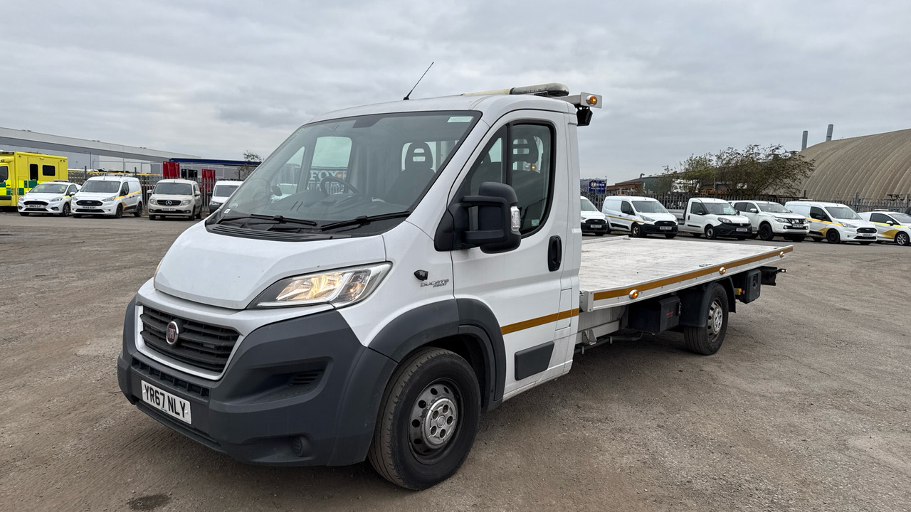 FIAT DUCATO 35 2.3 Multijet 30PS - شاحنة نقل سيارات شاحنة: صورة 2 FIAT DUCATO 35 2.3 Multijet 30PS - شاحنة نقل سيارات شاحنة: صورة 2
