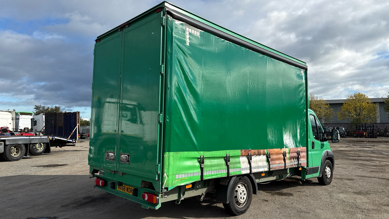 FIAT DUCATO 35 II 2.3 MULTIJET 130PS - شاحنة مغلقة بستائر جانبية: صورة 4 FIAT DUCATO 35 II 2.3 MULTIJET 130PS - شاحنة مغلقة بستائر جانبية: صورة 4